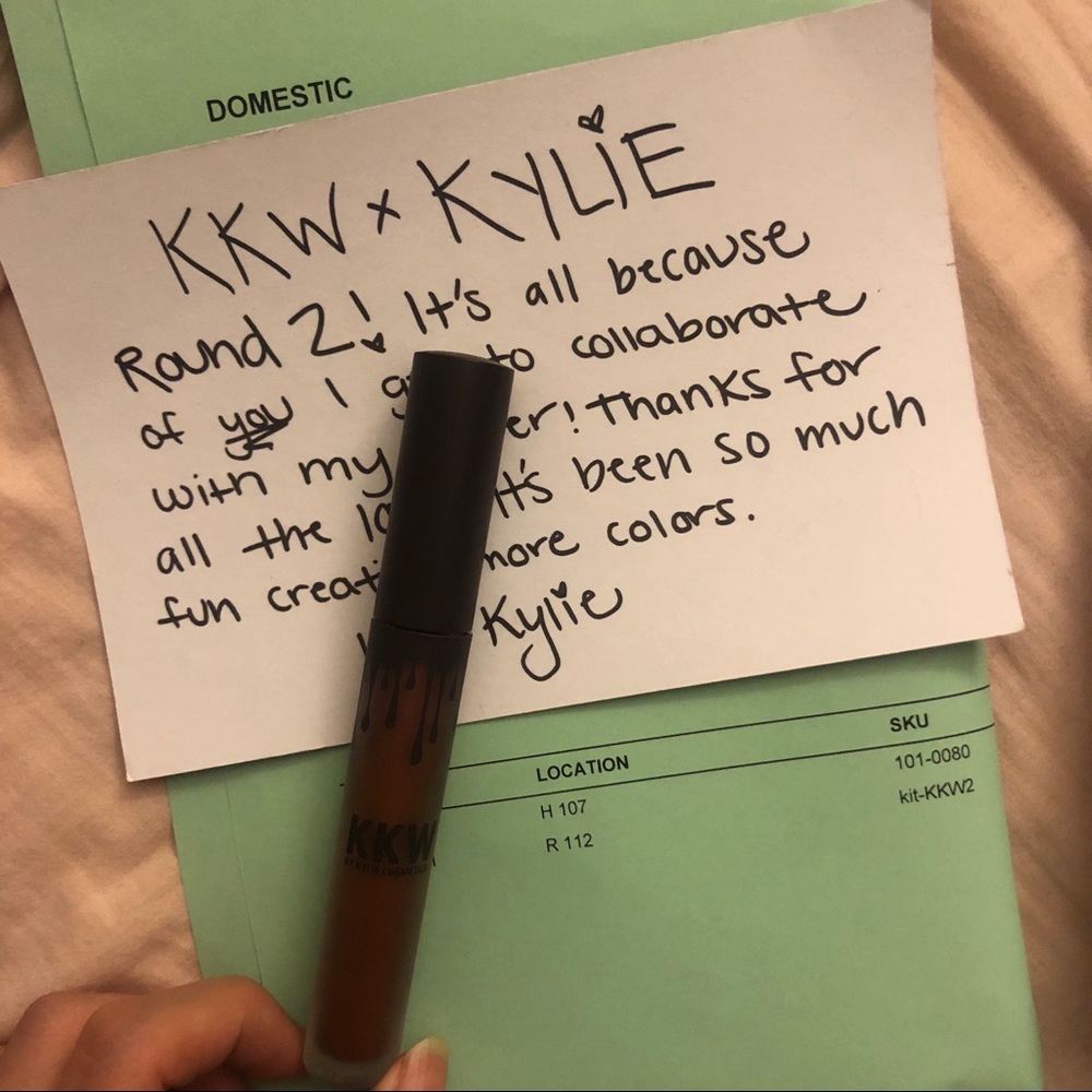 SINGLE Metallic lip gloss Main Bae Kylie x KKW 2